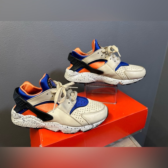 Nike Other - Nike Air Huarache Rattan/Hyper Royal/Bright Mandarin/Black Size 8.5 DD1068-200